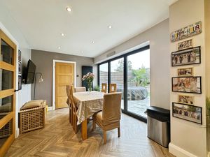 Dining Area- click for photo gallery